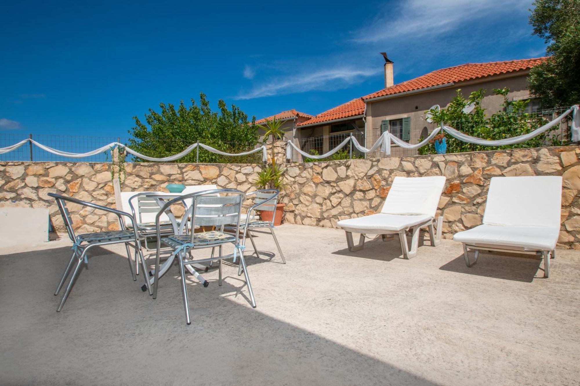Holiday home Leandros Private House Near Shipwreck By 