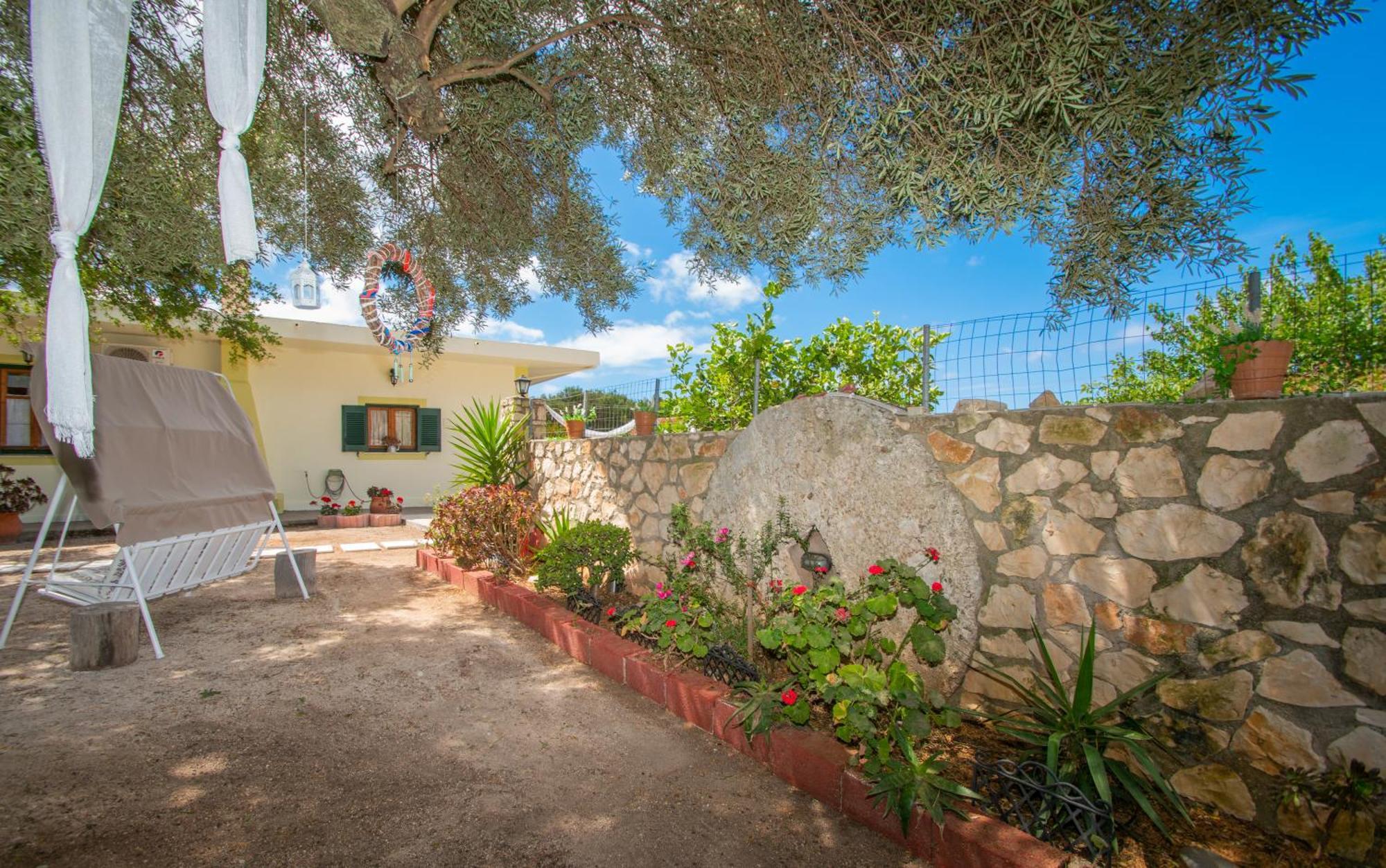 Leandros Private House Near Shipwreck By 