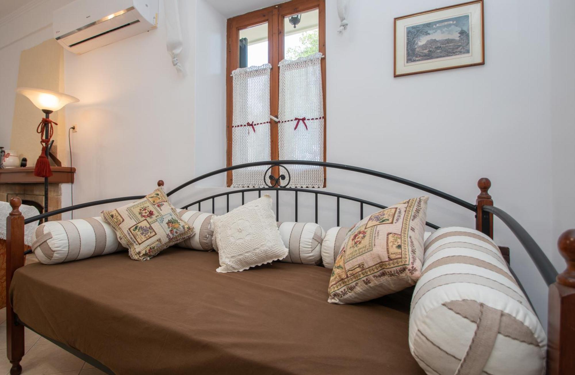 Holiday home Leandros Private House Near Shipwreck By 